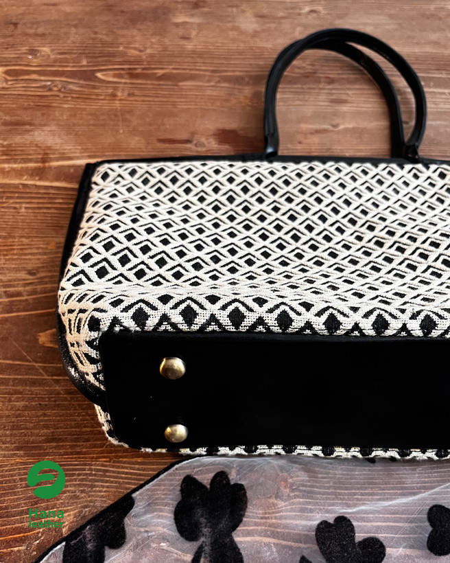 کیف پارچه ای و چرم طبیعی دوشی
